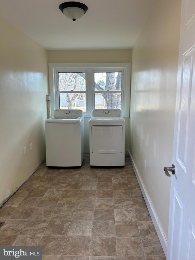 602 Scott Rd, Perkasie, PA 18944 - photo 7