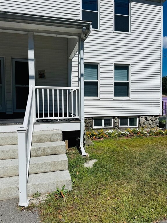 279 Central St, Hudson, MA 01749 - photo 2