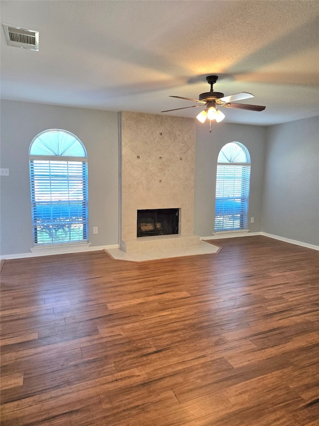 1532 Silverpines Rd unit 532, Houston, TX 77062 - photo 3