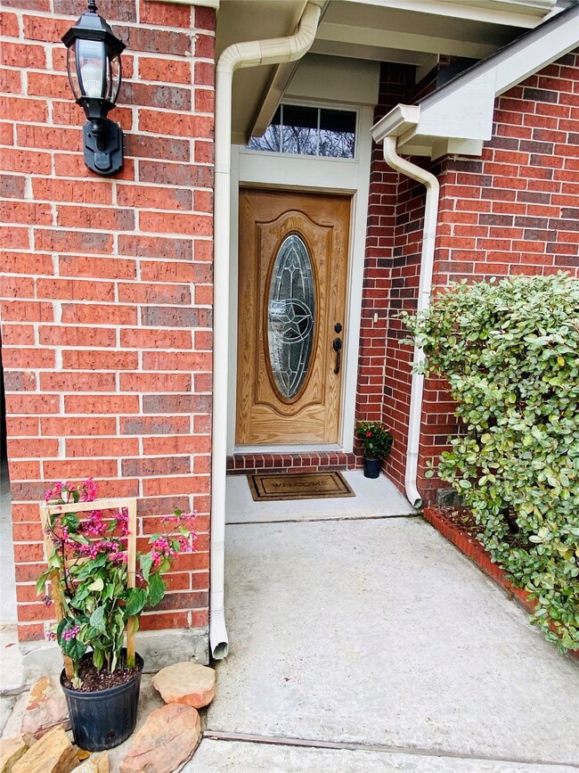 3019 Rusty Bridge Ct, Spring, TX 77386 - photo 2