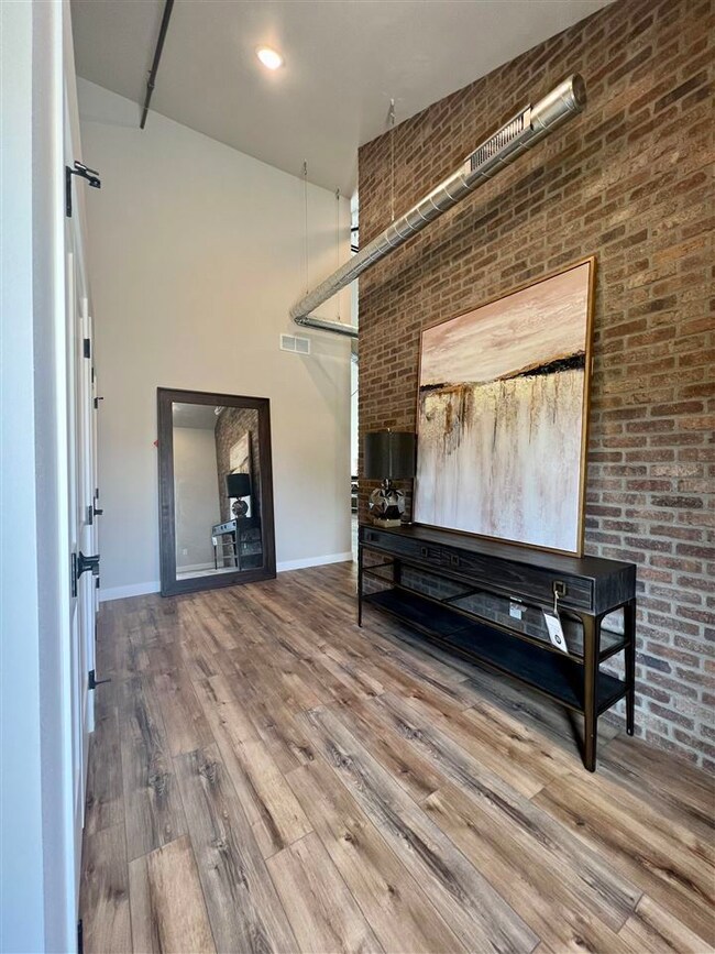 400 E Main St unit 4, Solon, IA 52333 - photo 3