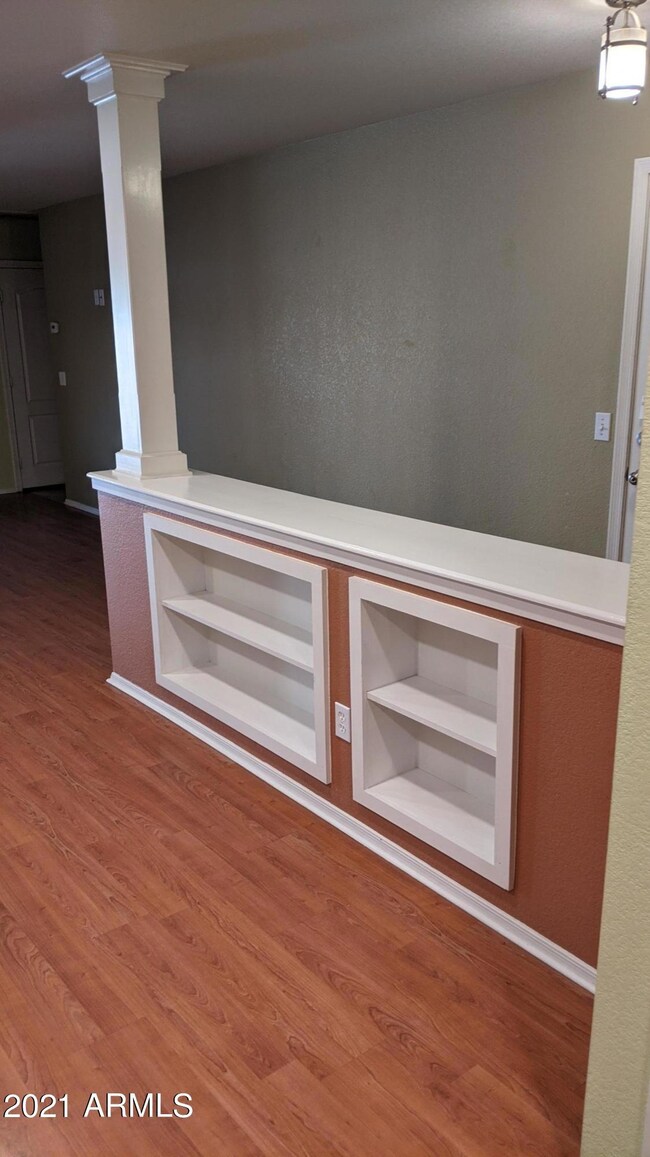Built In Shelving