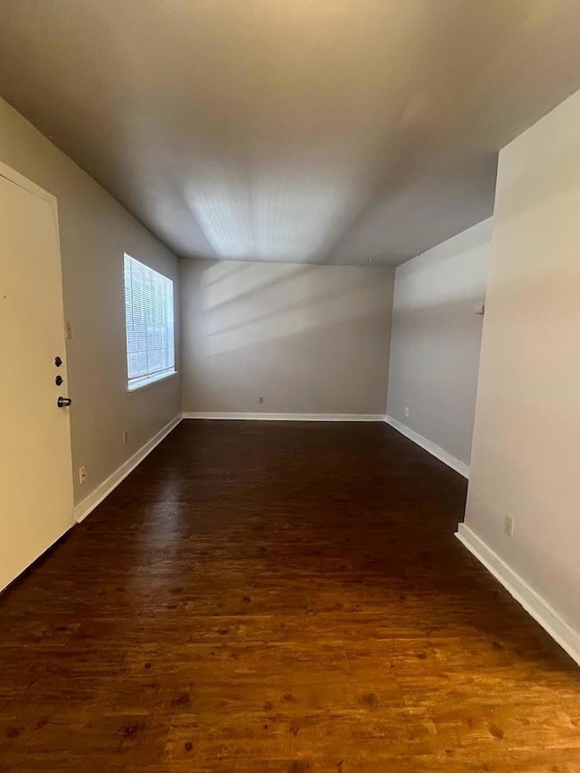 307 E 31st St unit 102, Austin, TX 78705 - photo 4