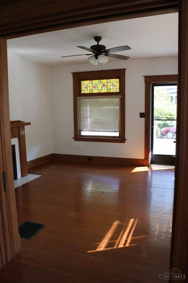 1323 Meier Ave, Cincinnati, OH 45208 - photo 7