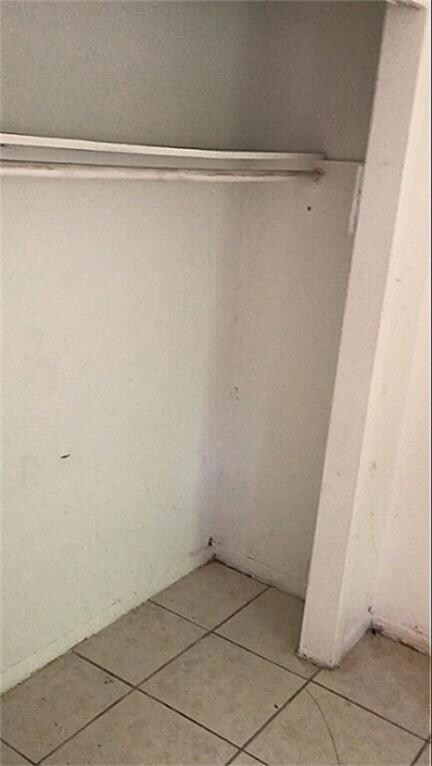 6739 Fairway Dr unit 4, Houston, TX 77087 - photo 3