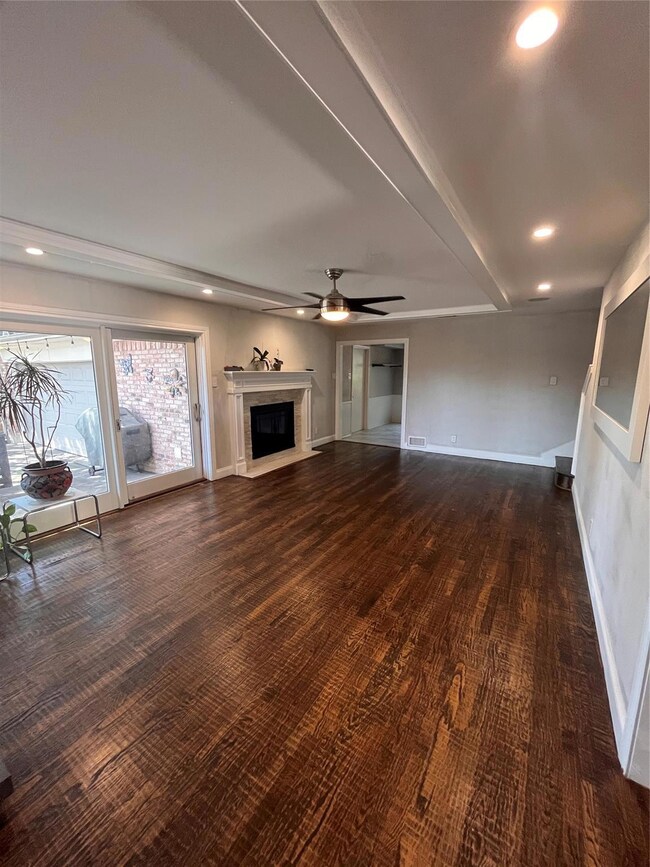 6168 Berwyn Ln, Dallas, TX 75214 - photo 5