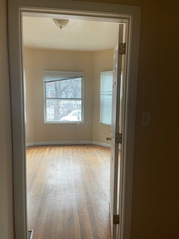 50 Bradshaw St unit 1A, Dorchester, MA 02121 - photo 2