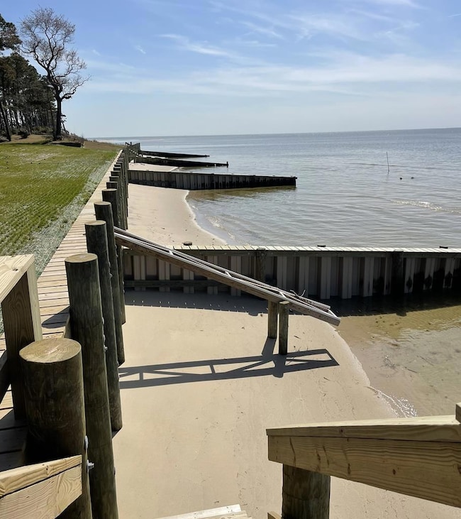 10016 Westerhouse Rd, MacHipongo, VA 23405 - photo 6