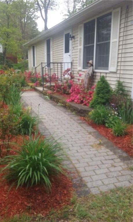 136 Old Mill Rd, Charlestown, RI 02813 - photo 3