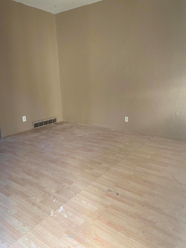 1238 N Ontario St, Toledo, OH 43604 - photo 5