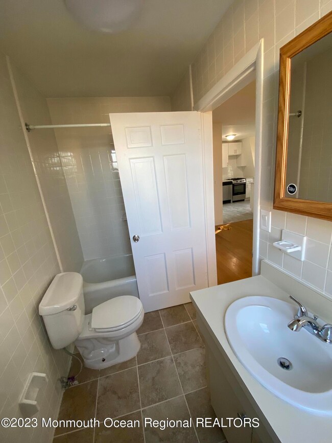 1039 Norwood Ave unit 4, Long Branch, NJ 07740 - photo 2