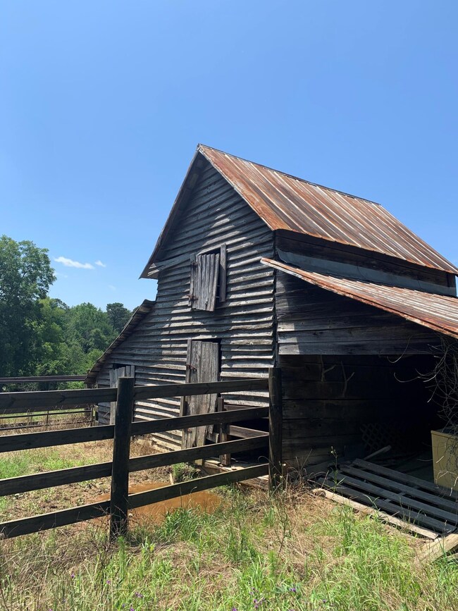 1 county line rd