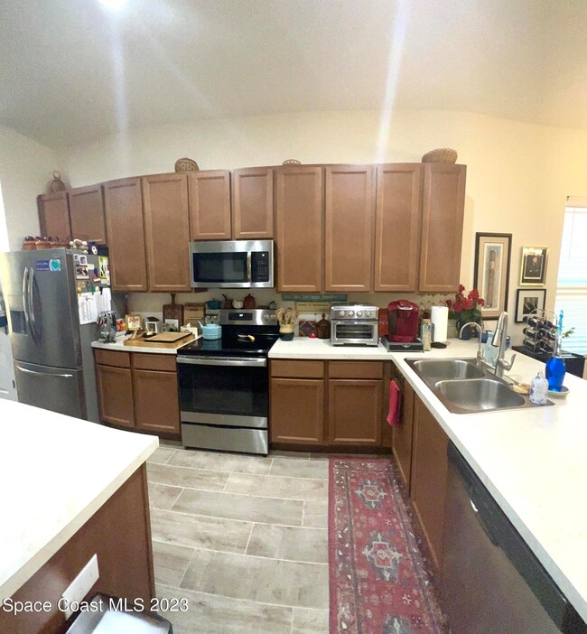 KITCHEN 2