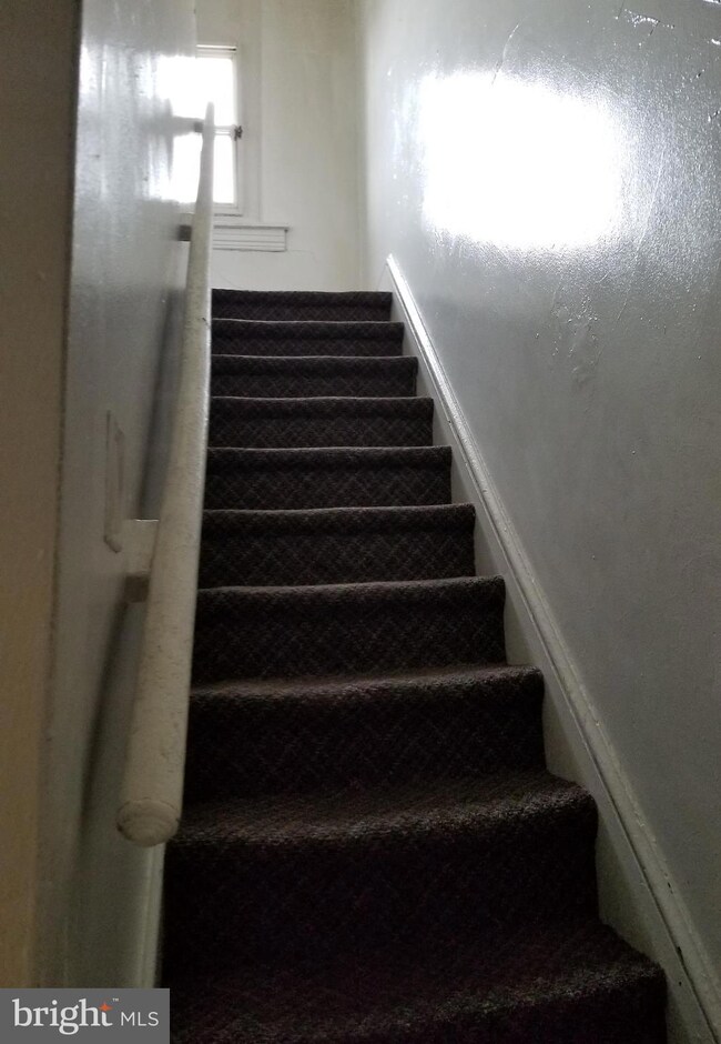 115 N 3rd St unit 1, Reading, PA 19601 - photo 2