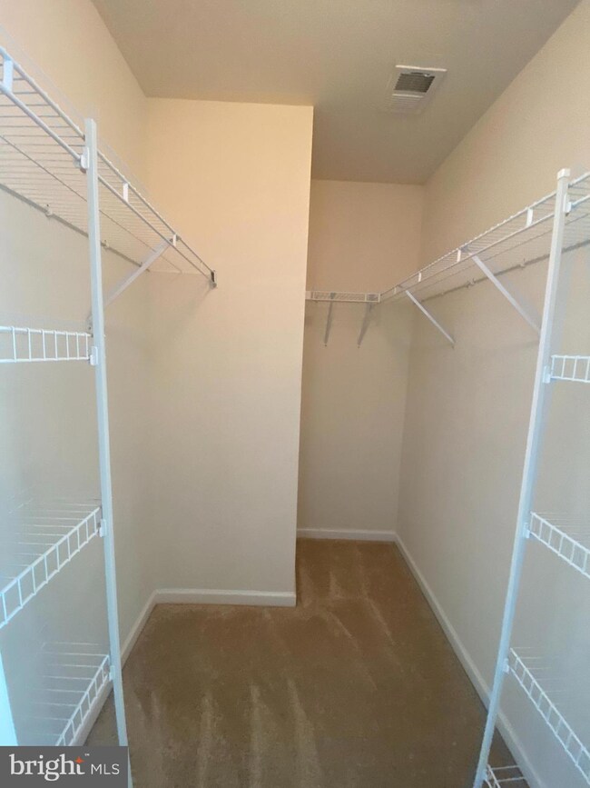 25039 Justice Dr, Chantilly, VA 20152 - photo 6