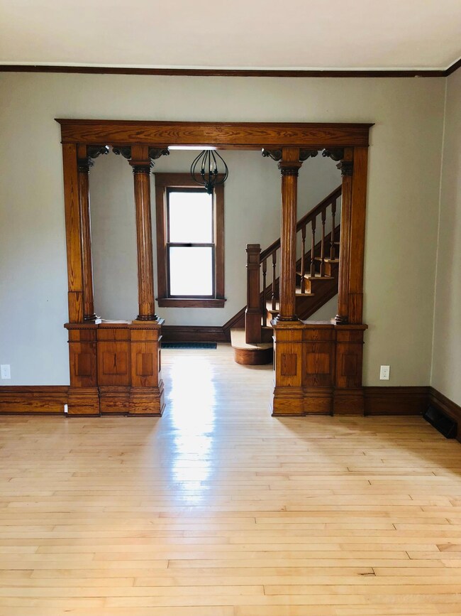 Beautifully maintained woodwork