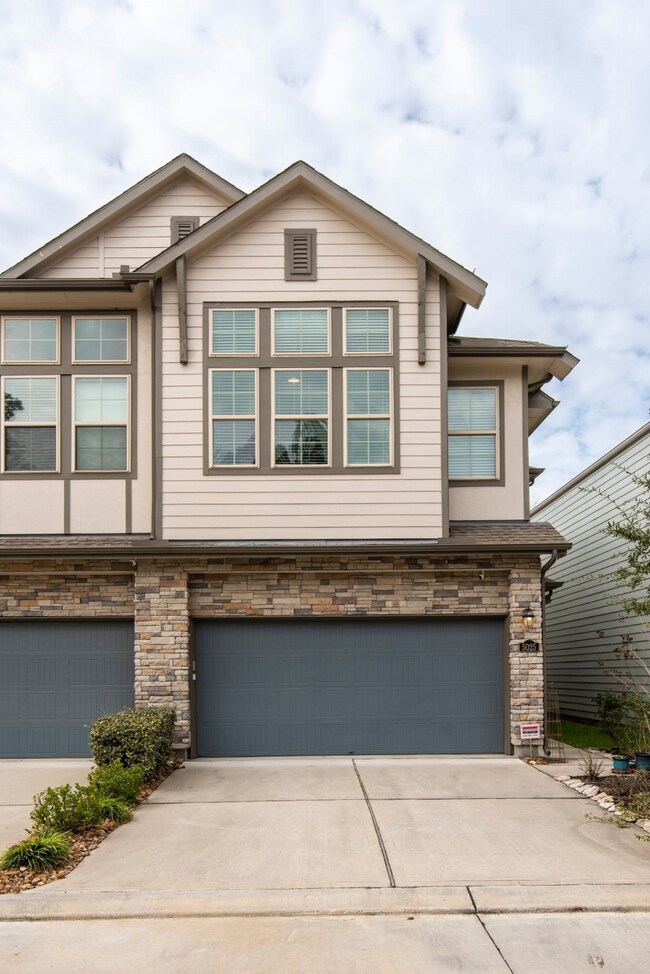 5025 Lehman Oaks Dr, Houston, TX 77018 - photo 2