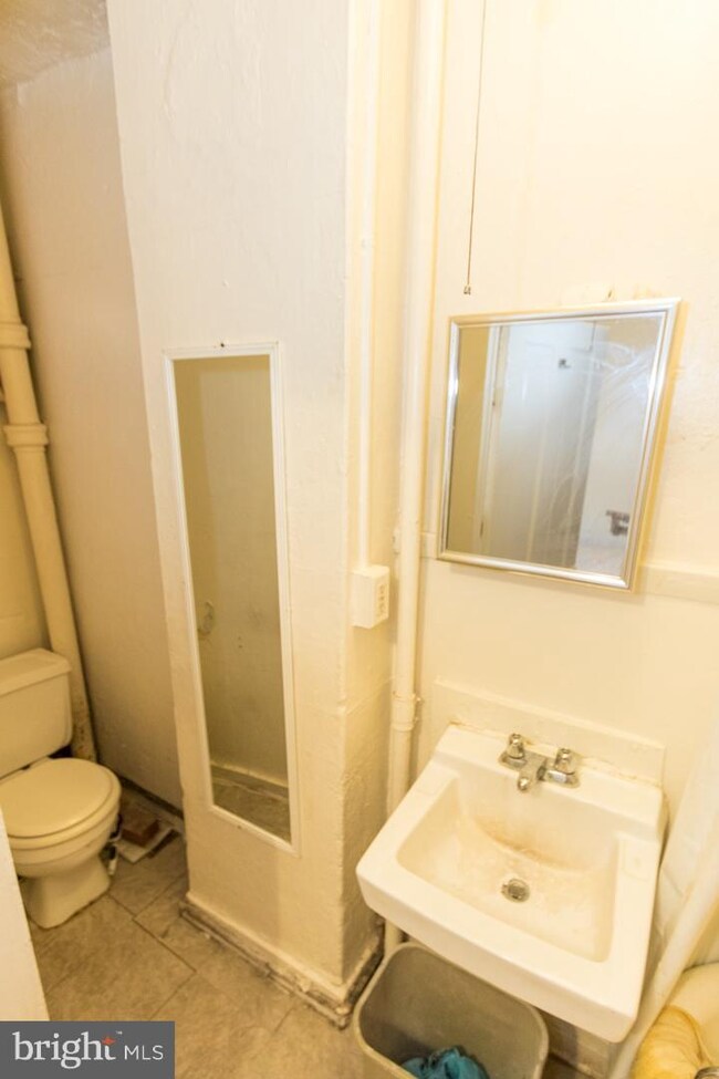 512 N Duncan St, Baltimore, MD 21205 - photo 6