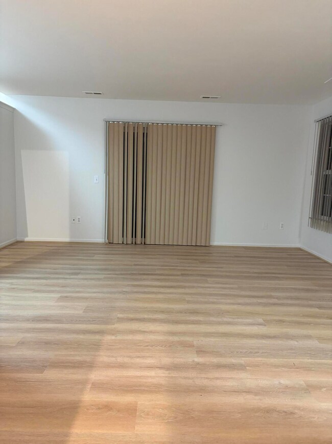 3245 Reeves Dr unit 134, Melvindale, MI 48122 - photo 3