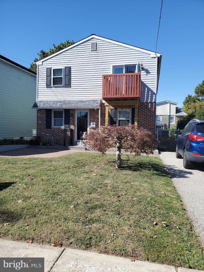 128 Carre Ave, Essington, PA 19029 - photo 3