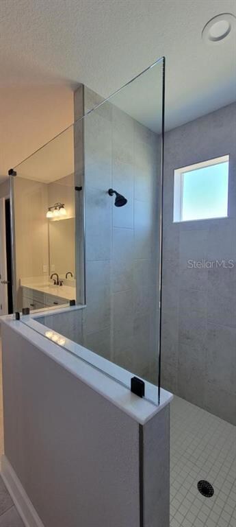 5215 Lake Venice Dr, Wimauma, FL 33598 - photo 3