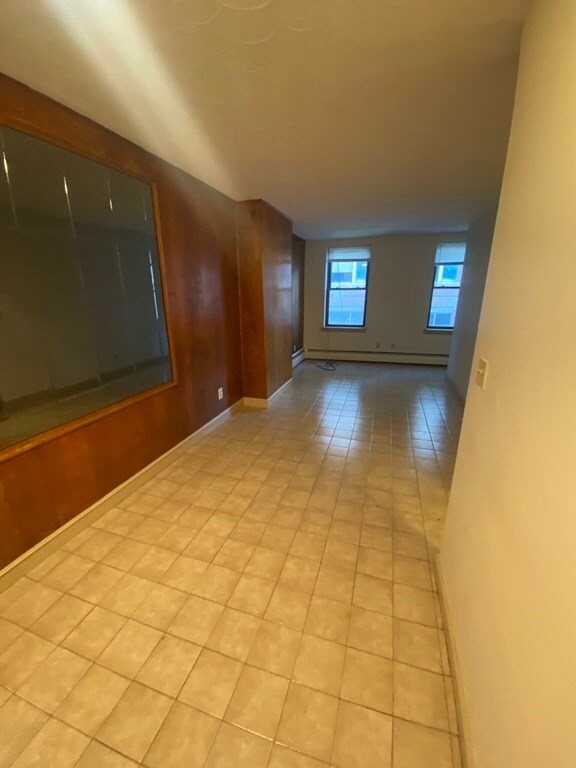 3 Lewis St unit 1, Boston, MA 02109 - photo 5