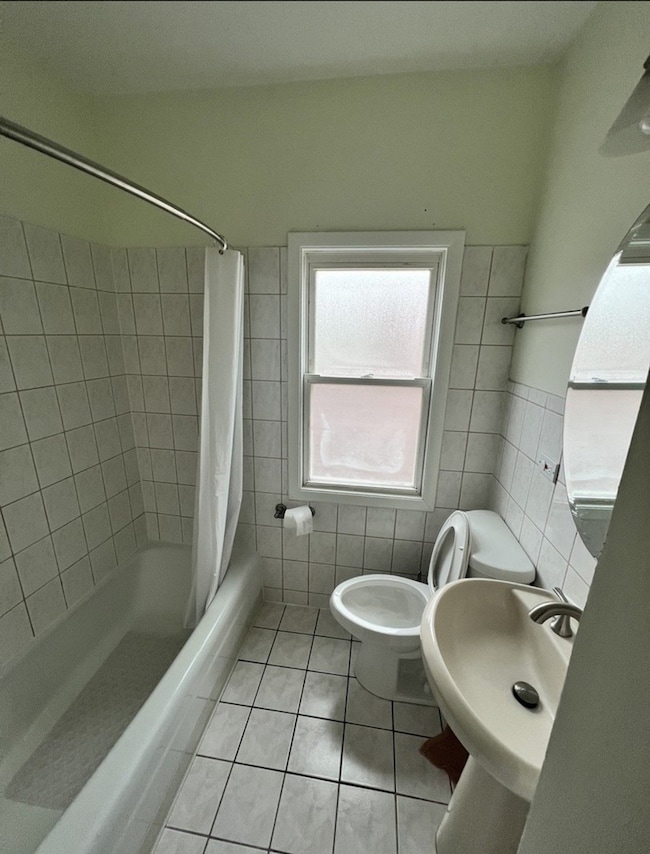 unlisted-address, Chicago, IL 60659 - photo 7