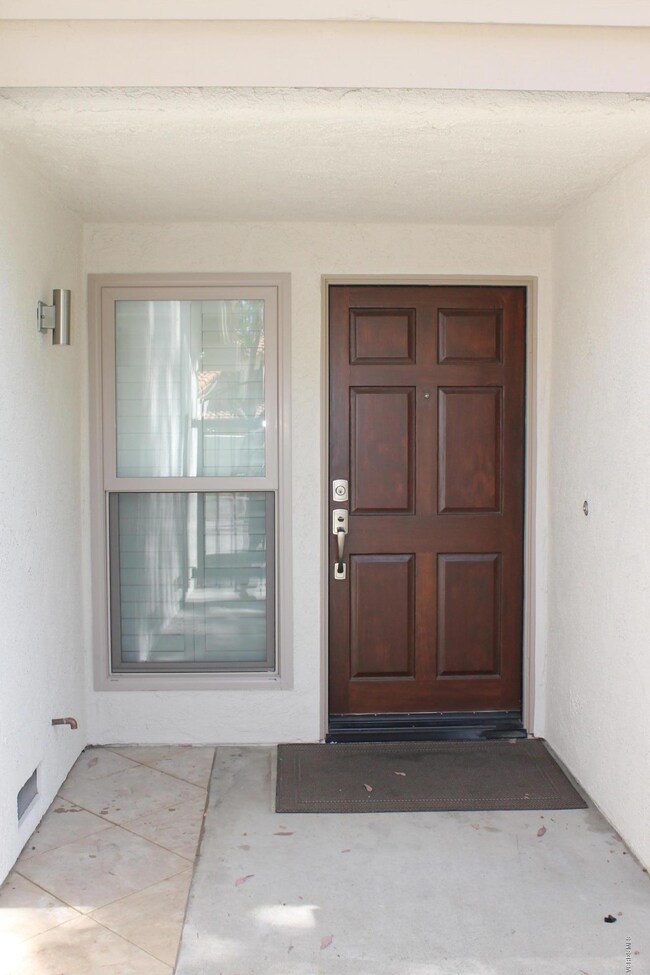 173 Pebble Beach Dr, Newbury Park, CA 91320 - photo 2