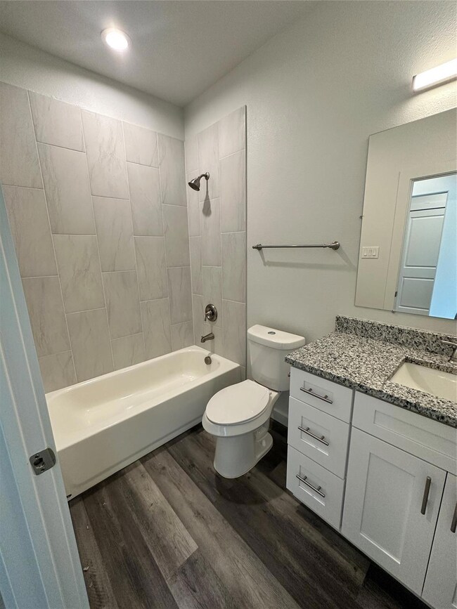 1005 Dubois St, Denison, TX 75020 - photo 6