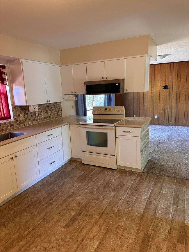Muskingum Kitchen 2
