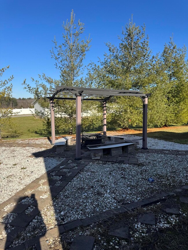 8 Hemlock Cir, Summersville, WV 26651 - photo 5