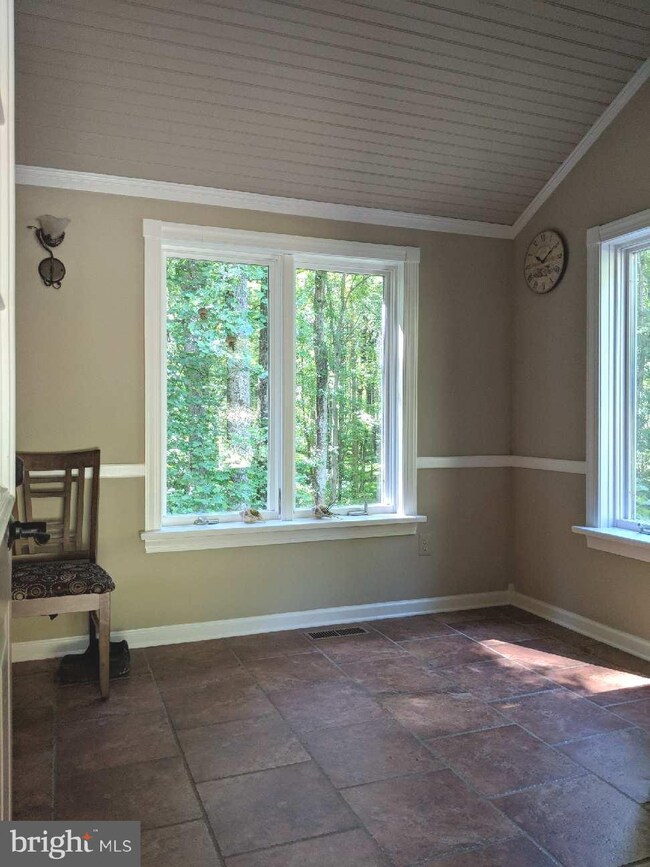 7531 Ridge Rd, Marriottsville, MD 21104 - photo 5