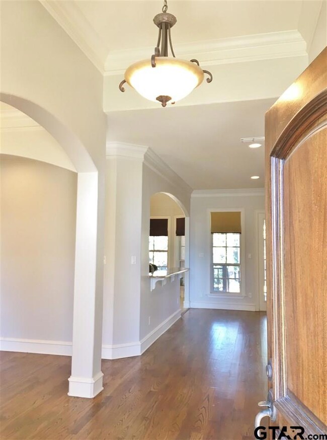 4055 4055 Stonegate Blvd, Tyler, TX 75703 - photo 4