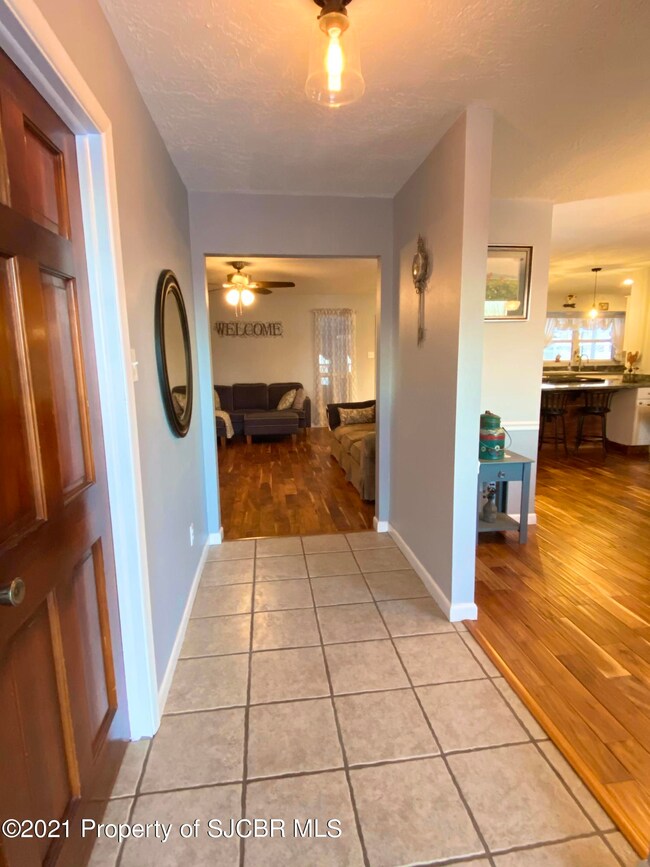 5702 Ravella Dr, Farmington, NM 87402 - photo 3