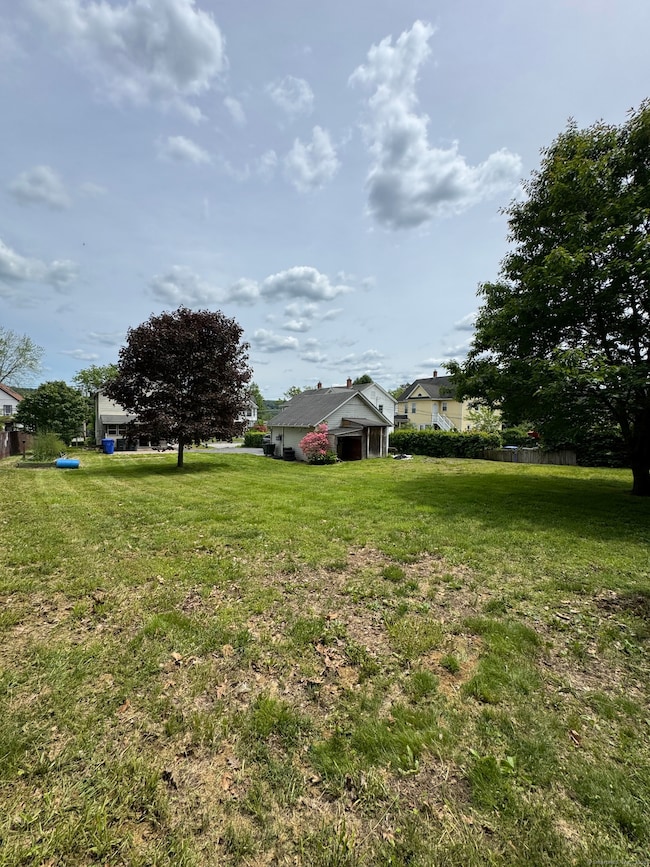 Large level backyard