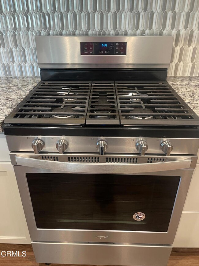 495 S Belmont St-6805