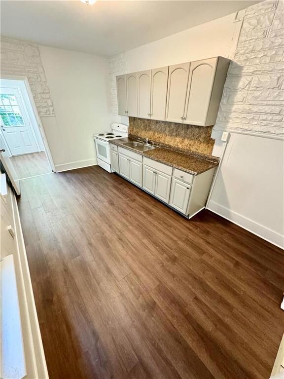 389 W Gordon St, Allentown, PA 18102 - photo 5