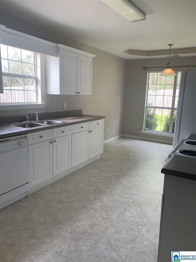 512 Camden Cove Cir, Calera, AL 35040 - photo 7