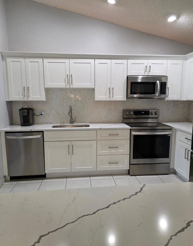 1305 NW 29th Ave unit D, Delray Beach, FL 33445 - photo 3