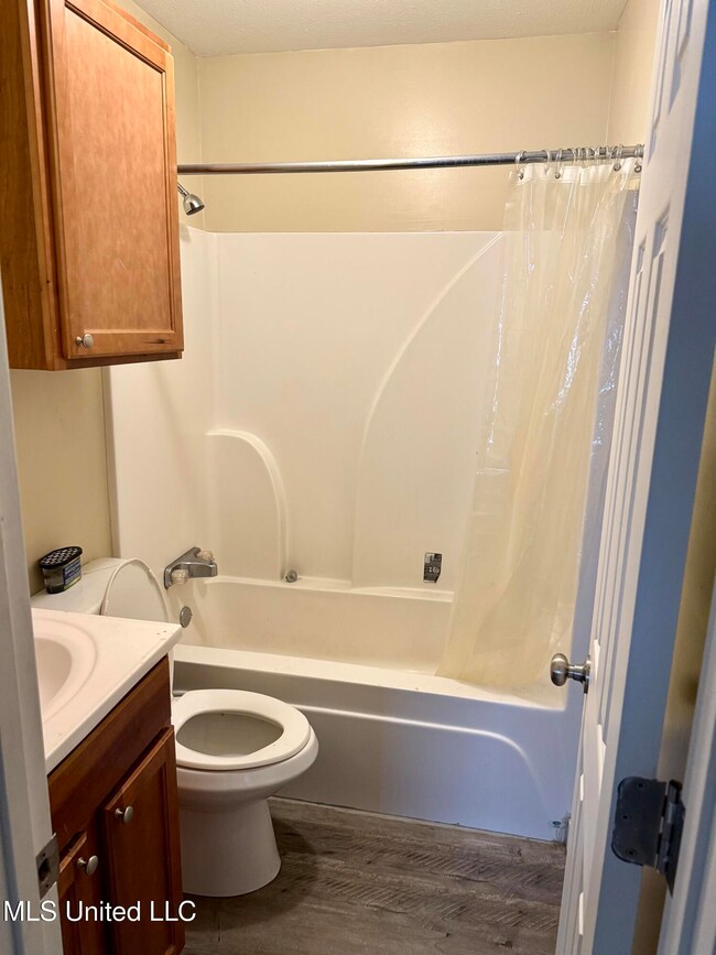 112 Adams Ave, Magee, MS 39111 - photo 7