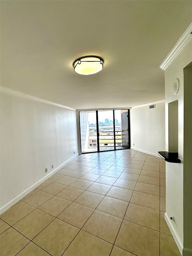 Sage Condominiums unit 1406, Houston, TX 77056 - photo 2