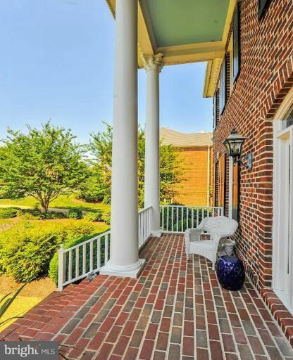 9061 Tower House Place, Alexandria, VA 22308 - photo 4