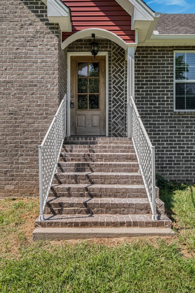 183 Caydra's Way, Lafayette, TN 37083 - photo 5