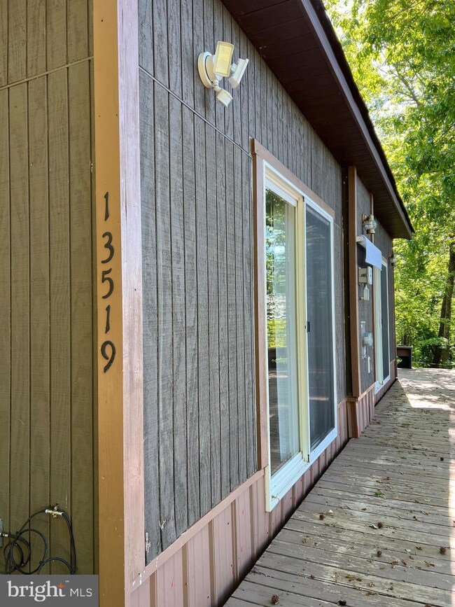 13519 Mt Victoria Place, Newburg, MD 20664 - photo 4