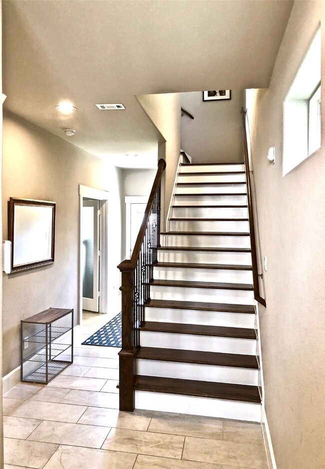 873 Wakefield Dr unit B, Houston, TX 77018 - photo 6