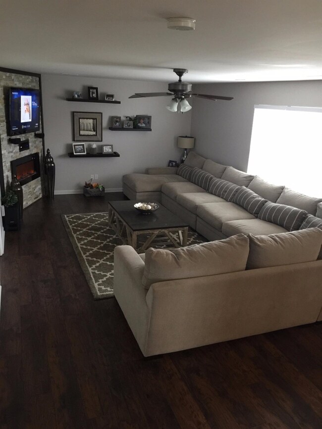 10308 Snead St, Crown Point, IN 46307 - photo 7