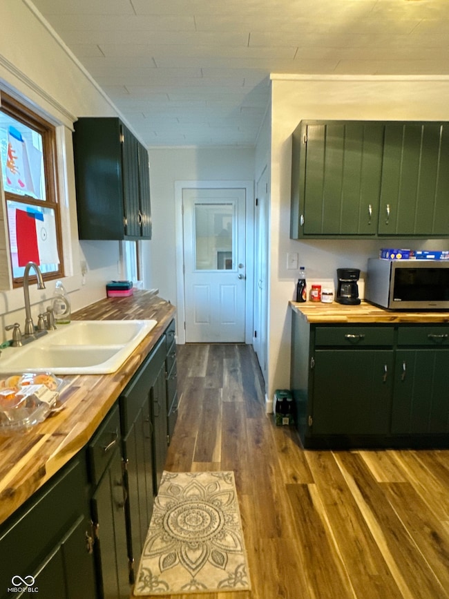 501 W Washington St, Waynetown, IN 47990 - photo 3