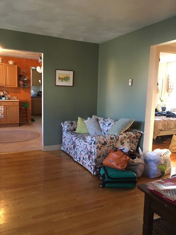 6 Nevada Ave unit 2, Somerville, MA 02143 - photo 3