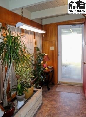 1104 Eastmoor Dr, McPherson, KS 67460 - photo 3