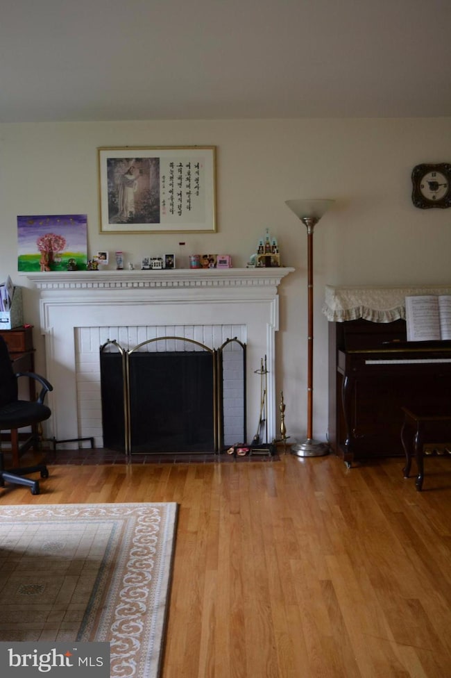 942 Dead Run Dr, McLean, VA 22101 - photo 3